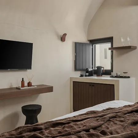 Akri Santorini With Heated Jacuzzi * Emporio (Santorini)