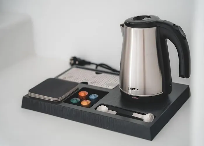 Akri Santorini With Heated Jacuzzi