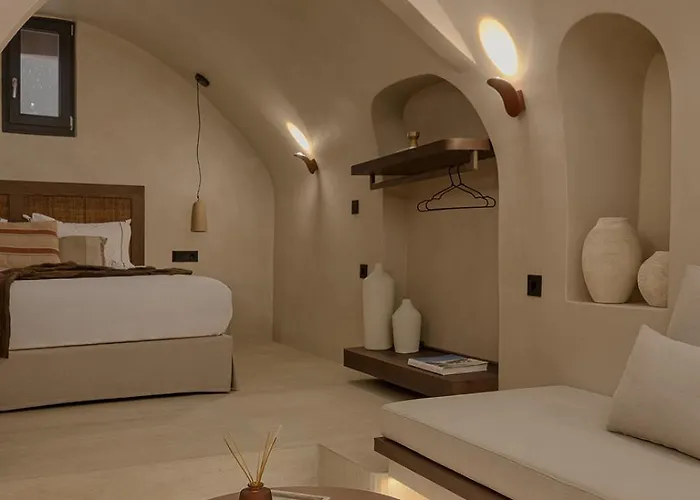 Akri Santorini With Heated Jacuzzi Prázdninový dům
