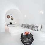 Akri Santorini With Heated Jacuzzi * Emporio (Santorini)