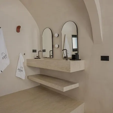 Akri Santorini With Heated Jacuzzi * Emporio (Santorini)