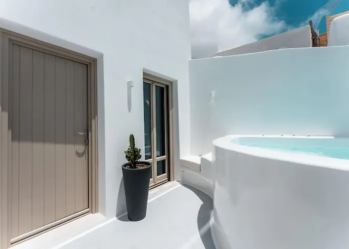 Akri Santorini With Heated Jacuzzi Feriehus *
