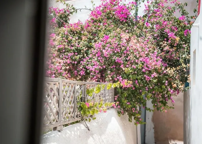 Feriehus Akri Santorini With Heated Jacuzzi Emporio (Santorini)