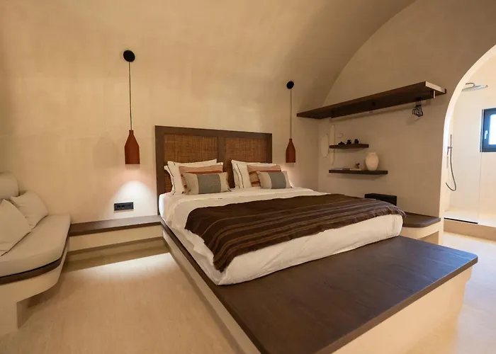 Dom wakacyjny Akri Santorini With Heated Jacuzzi