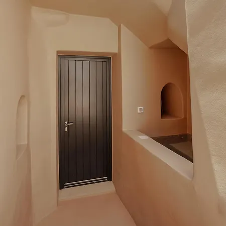 Akri Santorini With Heated Jacuzzi Vakantiehuis Emporio (Santorini)