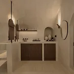Akri Santorini With Heated Jacuzzi Prázdninový dům Emporio (Santorini)